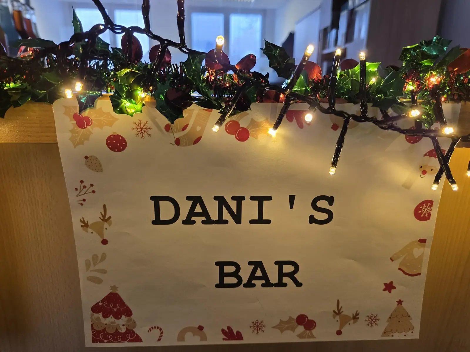 Dani's Bar, srdce celé akce